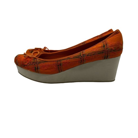 Womens Size 10 Wedge Slip On Fabric Orange Plaid NEW - Picture 3 of 11